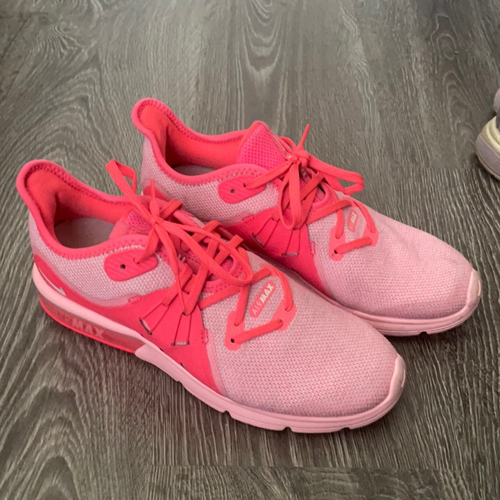 Nike 8.5